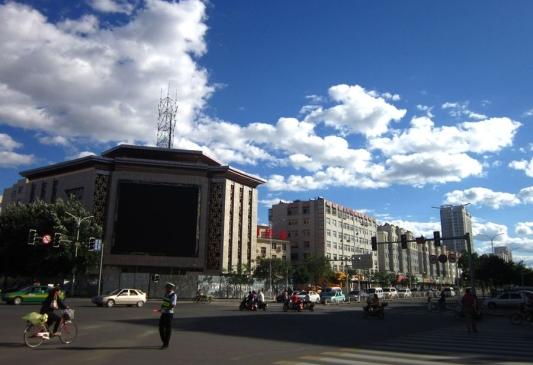 赤峰市稅務局電話